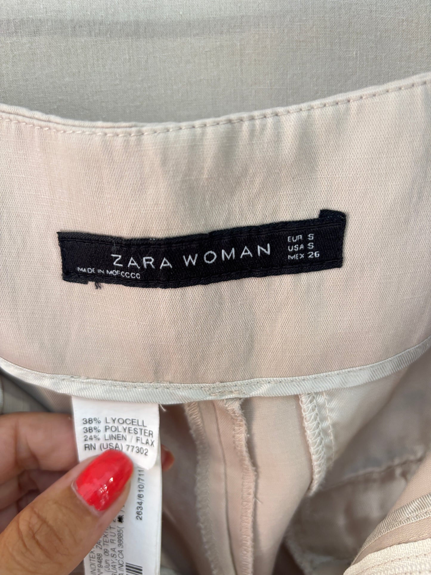 Zara Woman pantalon taille haute - Coupe droite - Taille S