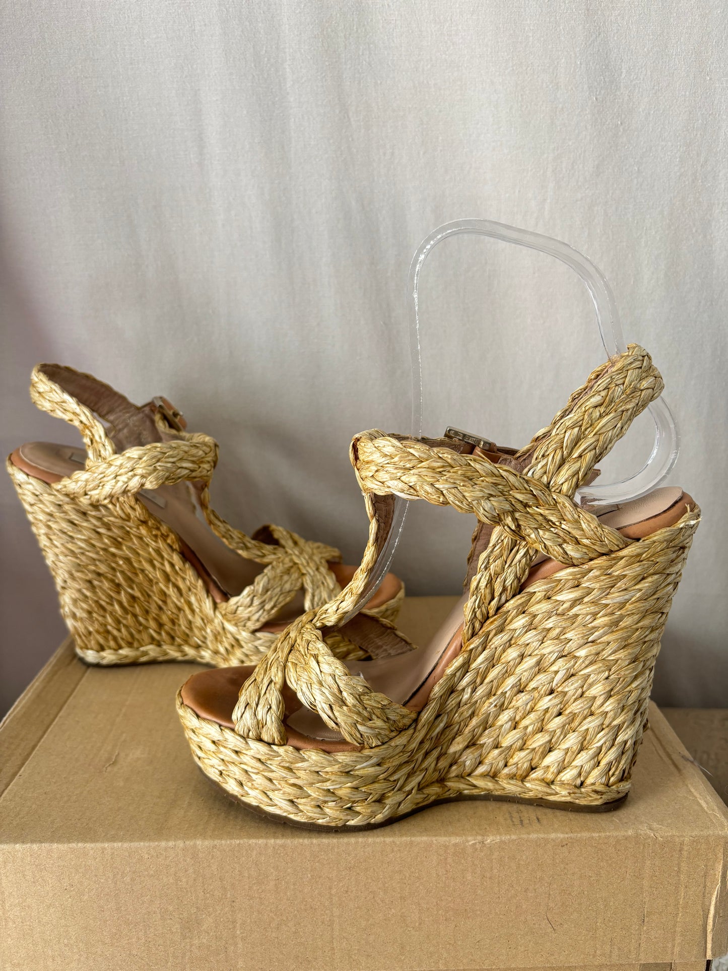 Sandales compensées Pura López en raphia beige – Taille 36