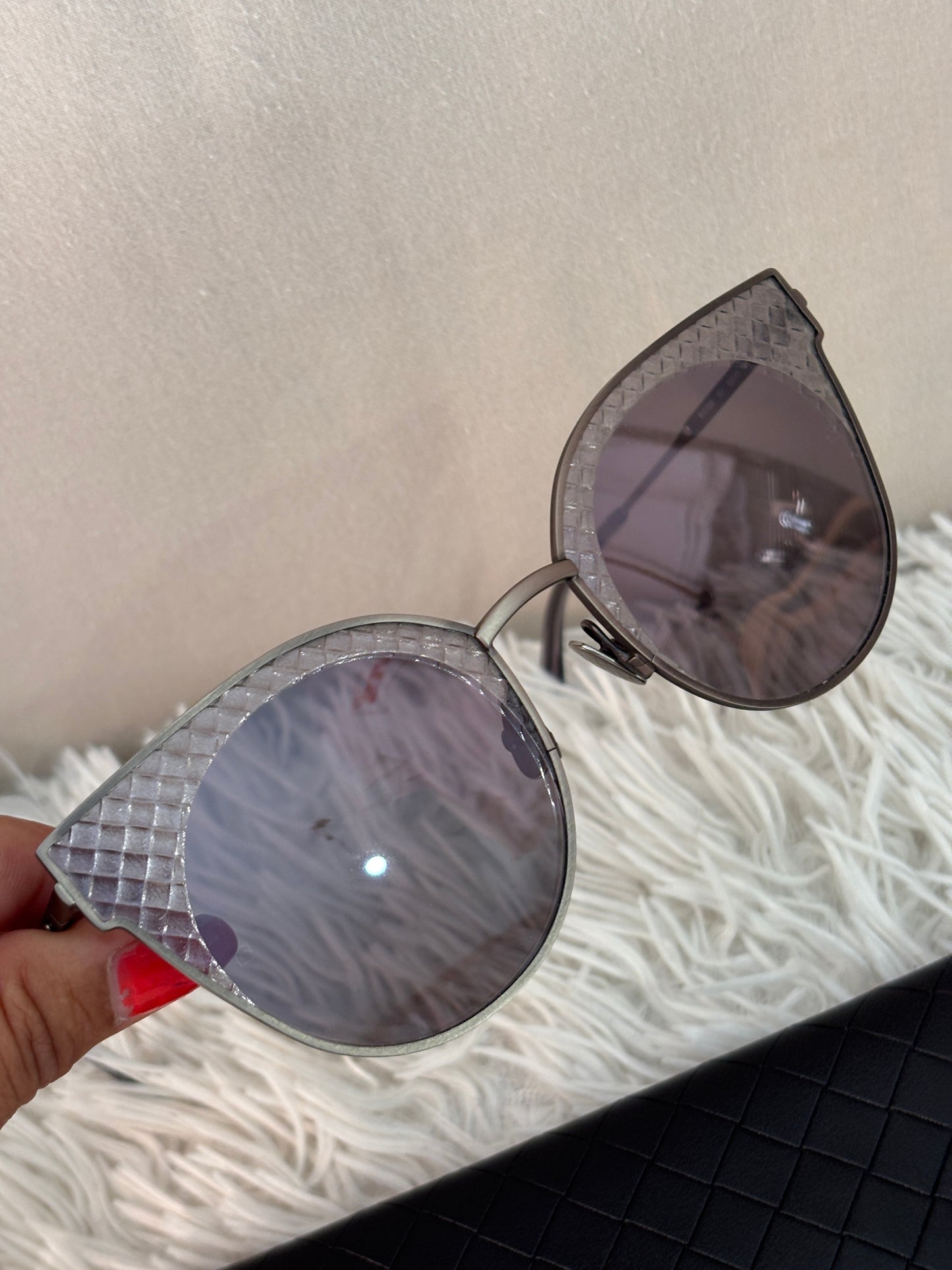 Bottega Veneta BV0189S 001 – Lunettes de soleil de créateur