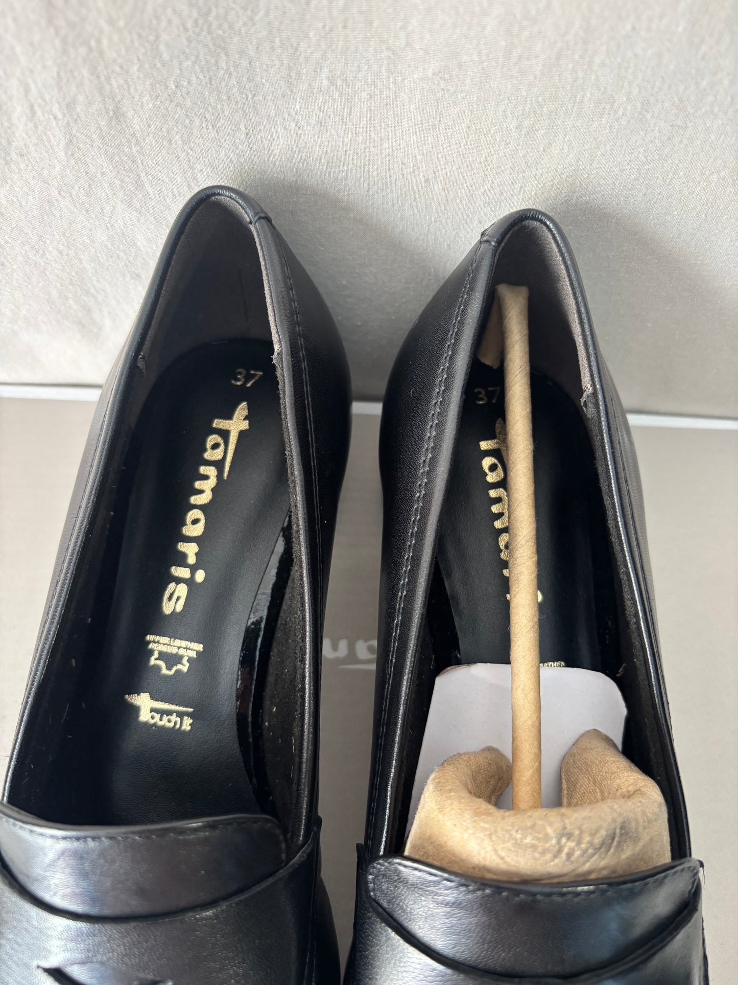 Tamaris - Mocassins en cuir noir - taille 37 – élégance & confort