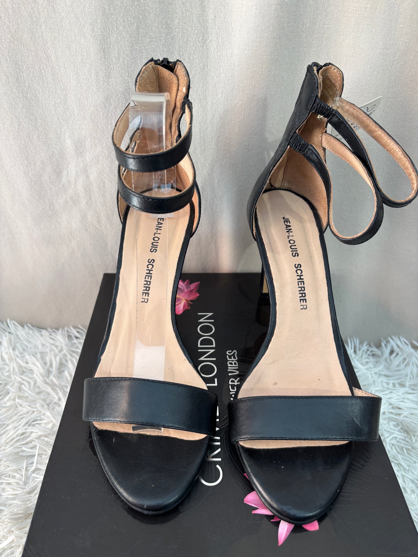 Sandales à talons Jean-Louis Scherrer noires en cuir – Taille 39 – Élégance intemporelle