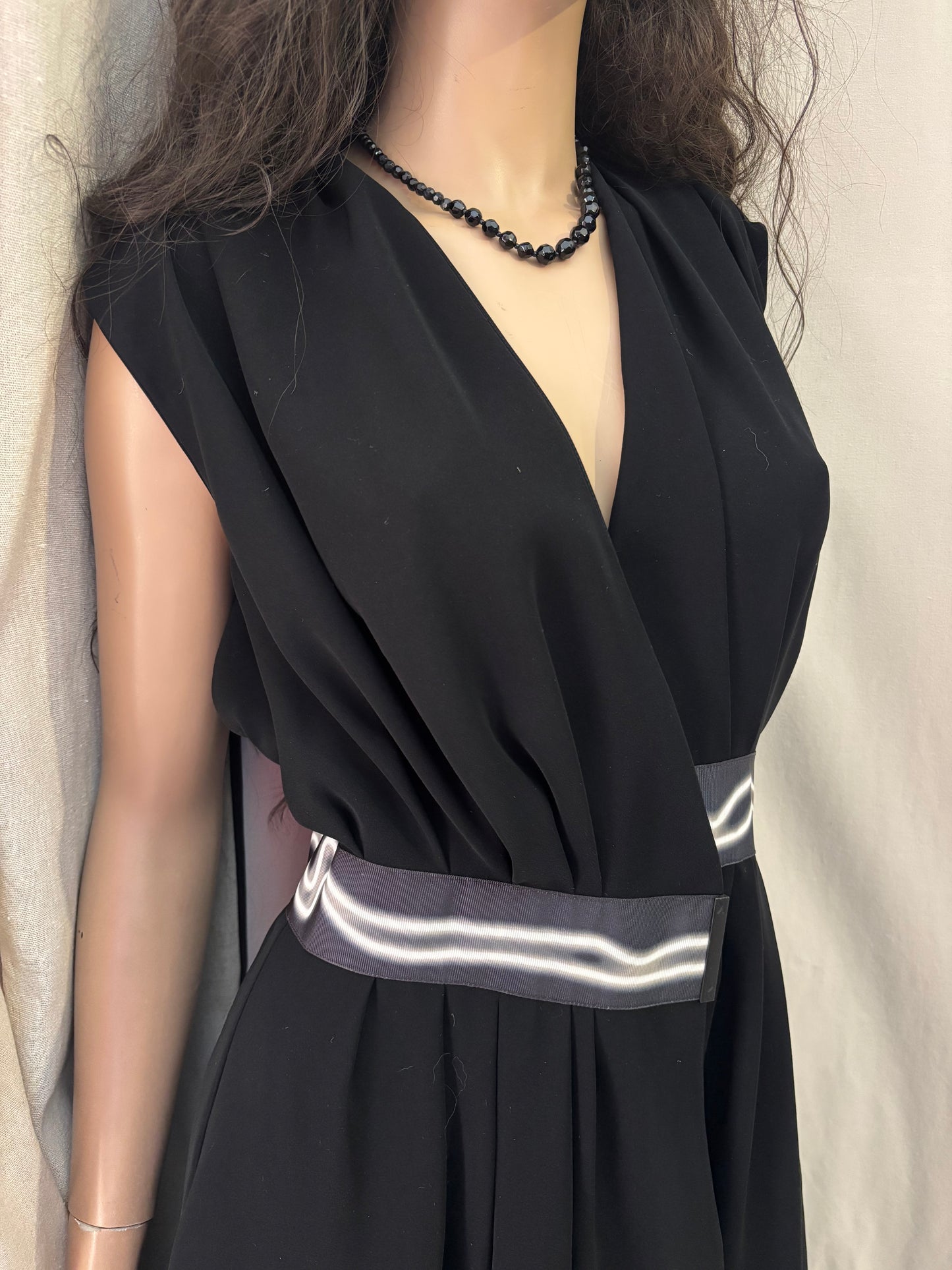 Kenzo Paris- Robe longue noire - coupe fluide ceinturée – taille 38