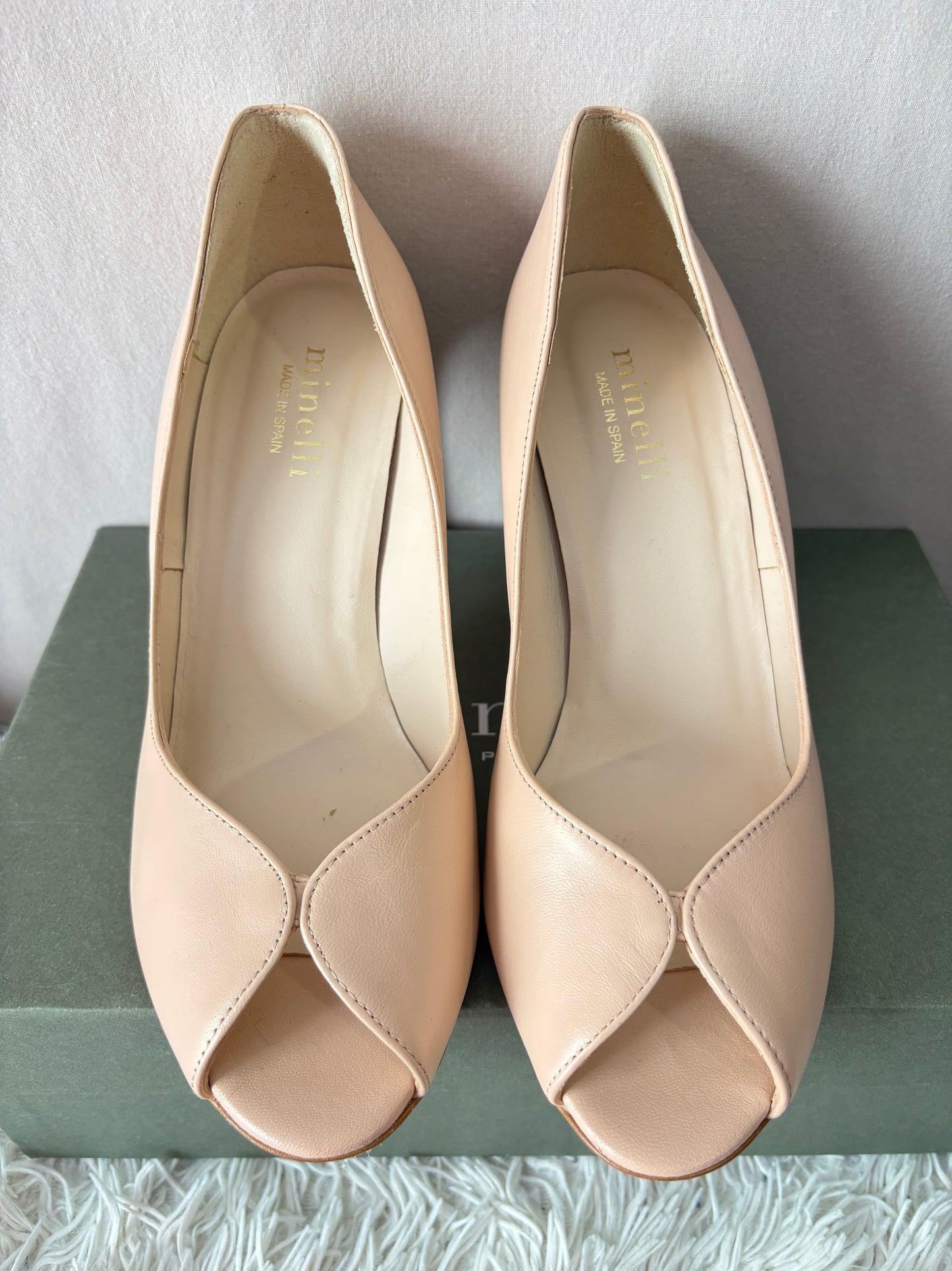 Minelli - Escarpins nude poudré élégants – Taille 38 – Talons fins – Très bon état