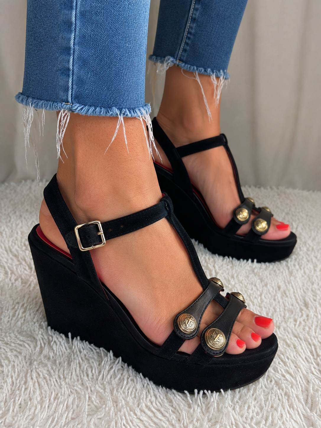 Pura López sandales compensées noires - Détails doré - Taille 36