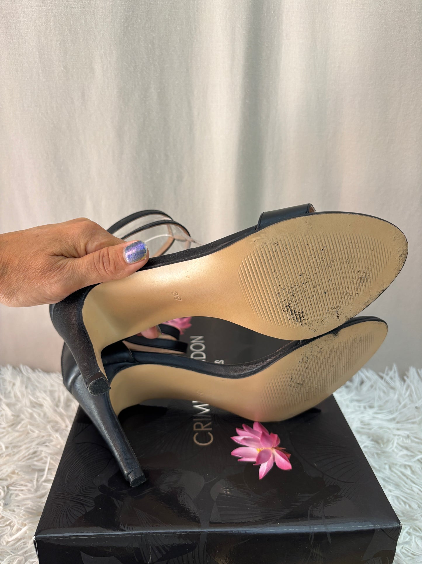 Sandales à talons Jean-Louis Scherrer noires en cuir – Taille 39 – Élégance intemporelle