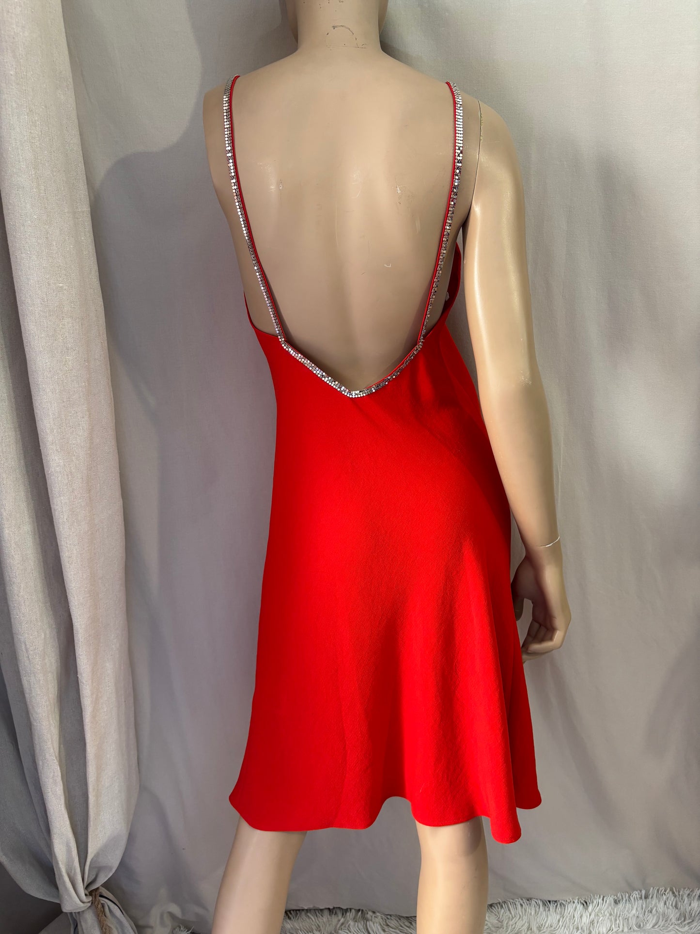 Robe Bash rouge dos nu – Taille 1 – Élégante & fluide femme