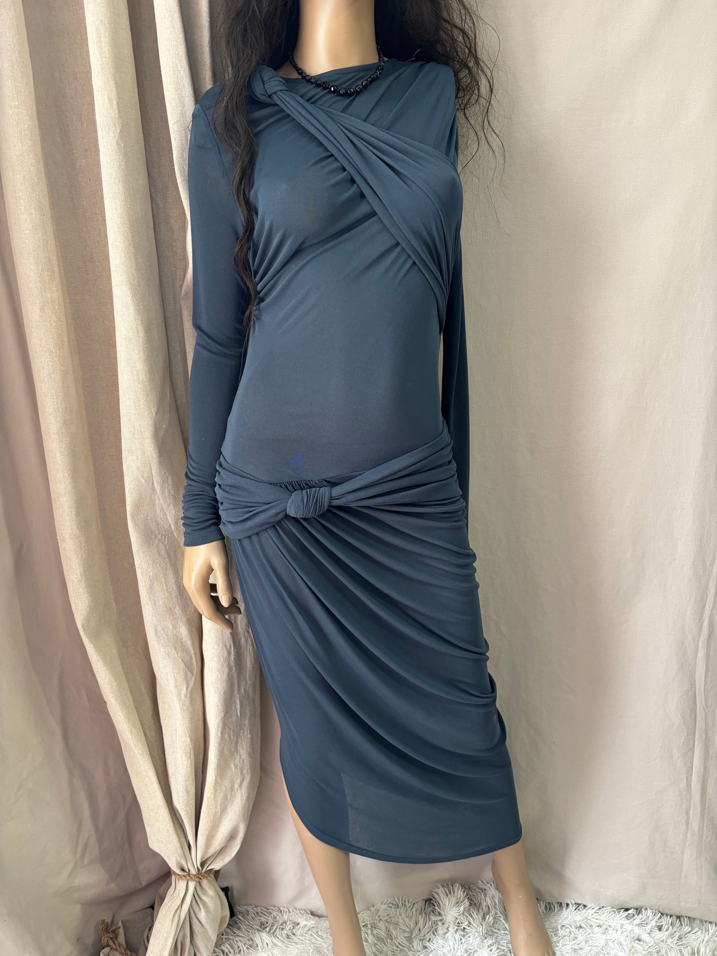 Zara - Robe bleu pétrole drapée – taille M – élégante et féminine