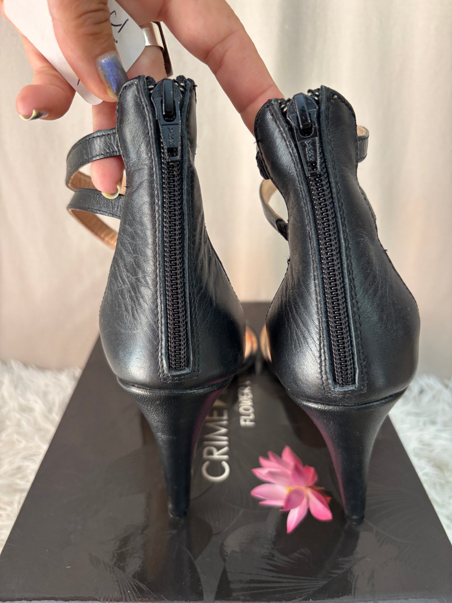 Sandales à talons Jean-Louis Scherrer noires en cuir – Taille 39 – Élégance intemporelle