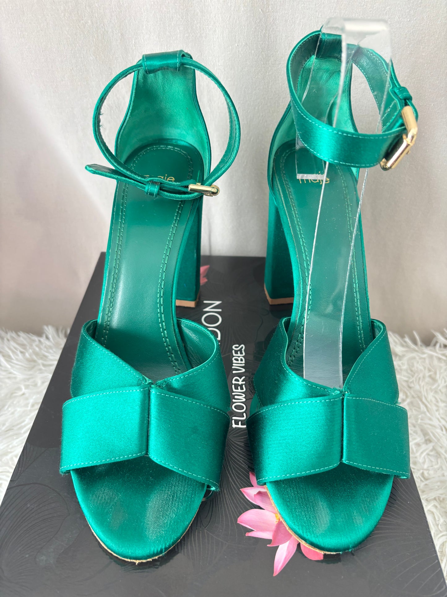Sandales à talons Maje satin vert émeraude – Taille 40