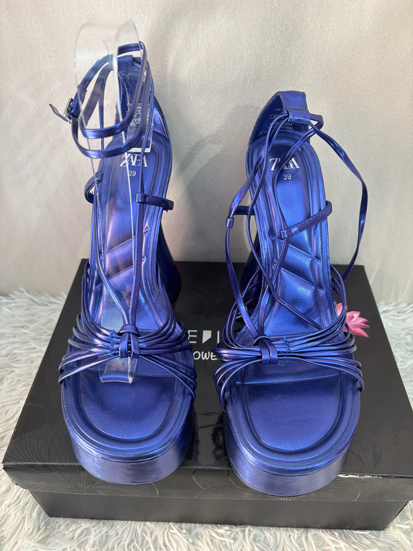 Zara Sandales à plateforme métallisées - Taille 39