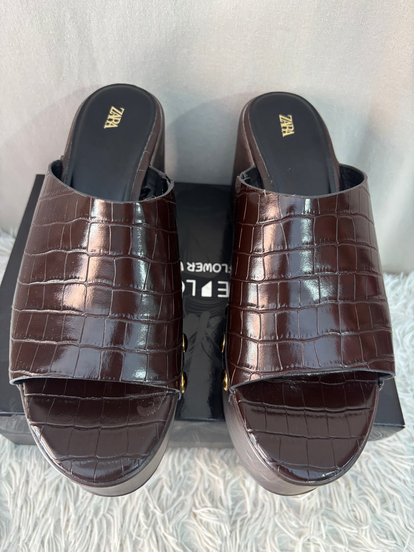 Zara mules compensées marron effet crocodile - Taille 39