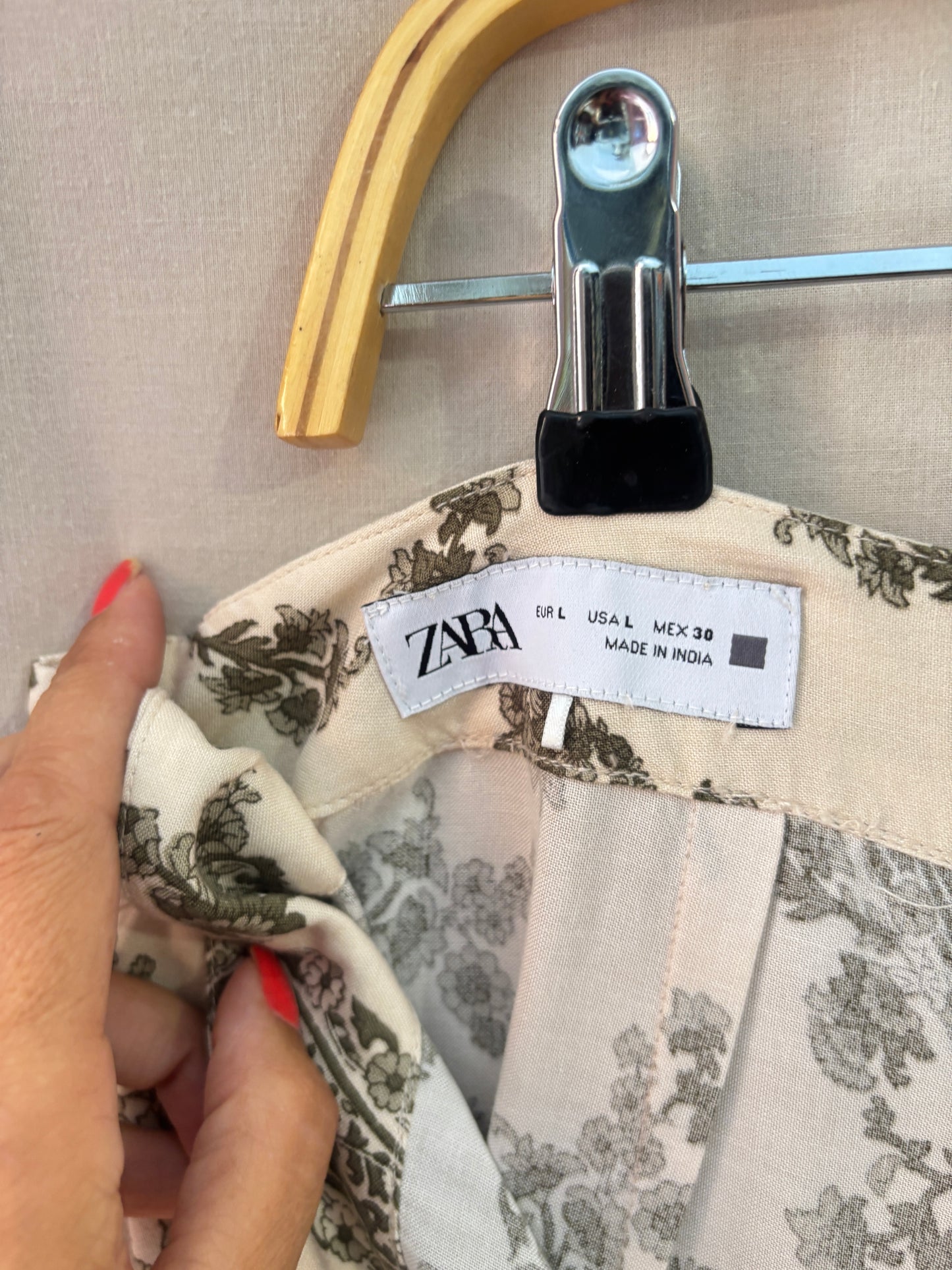 Zara pantalon fluide imprimé cachemire - Taille L