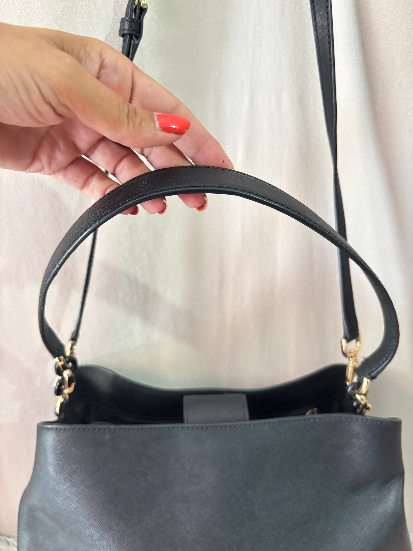 Sac Michael Kors Noir en Cuir Saffiano - Sac Porté Épaule & Bandouliére - Femme
