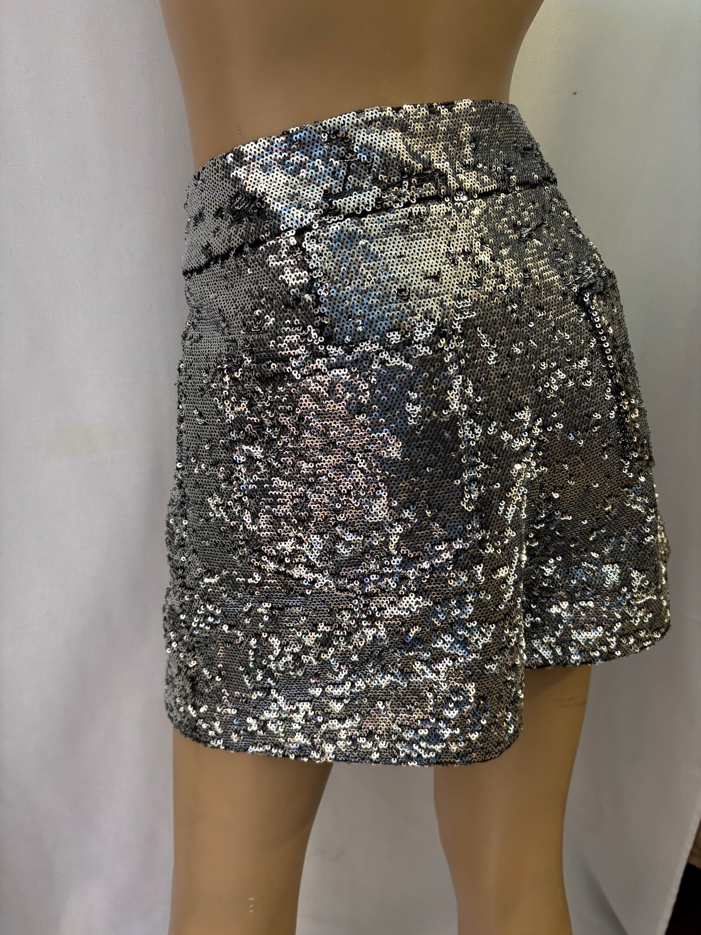 Claudie Pierlot - Short à sequins argentés -  Taille 38