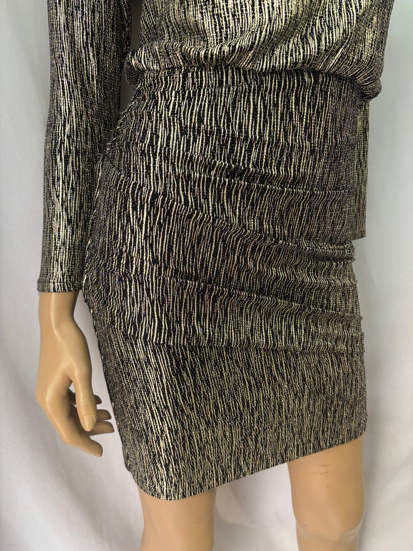Maje - robe noir et doré - Neuve avec étiquette - Taille 34